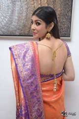 Aditi Singh At Kalamandir 6th Anniversary Celebrations